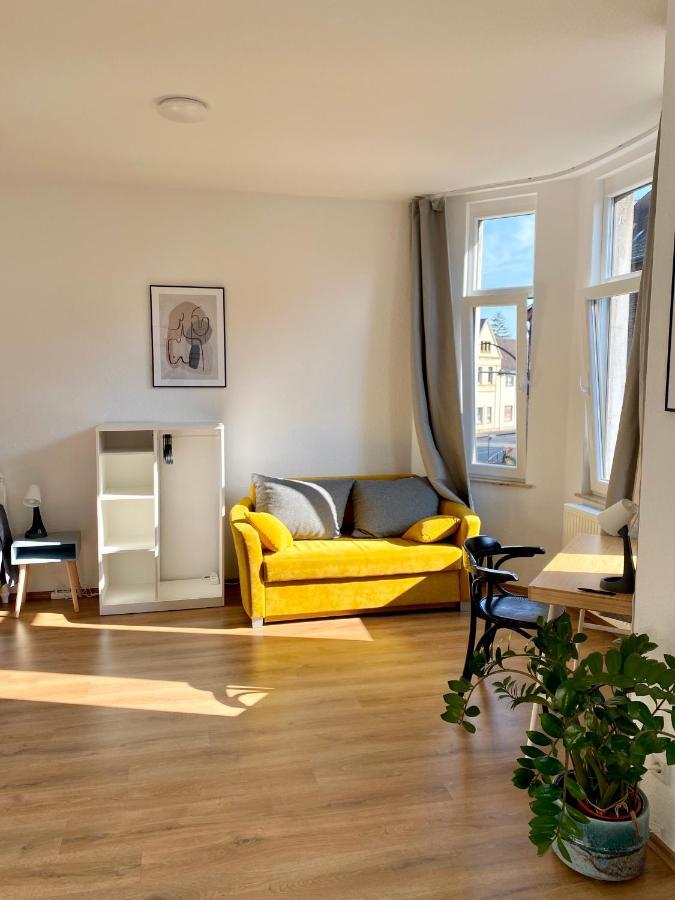 2 Rooms, Free Parking, 25 Min To Duesseldorf, 150 Mbps Wlan Duisbourg Extérieur photo