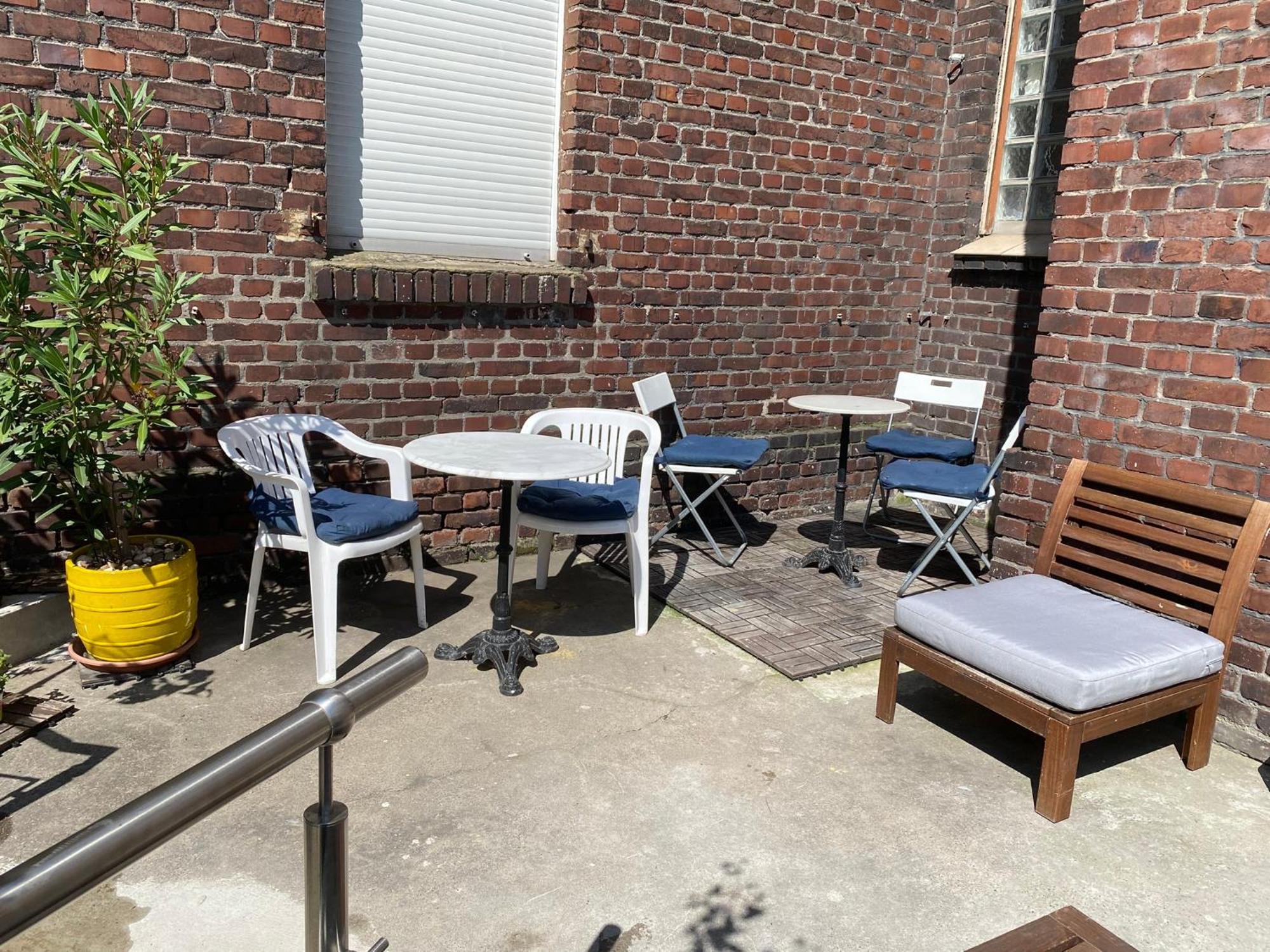 2 Rooms, Free Parking, 25 Min To Duesseldorf, 150 Mbps Wlan Duisbourg Extérieur photo